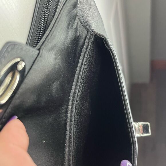 Coach Poppy Turnlock Crossbody Black Leather - Picture 4 of 12